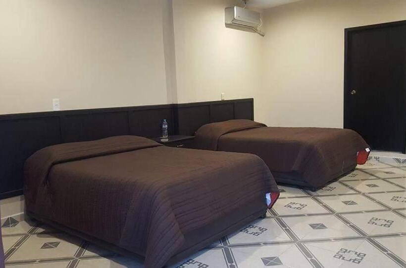 호텔 Plaza Atlapexco