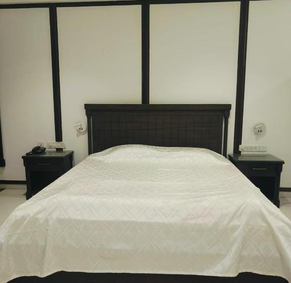 هتل Rajasthan Palace