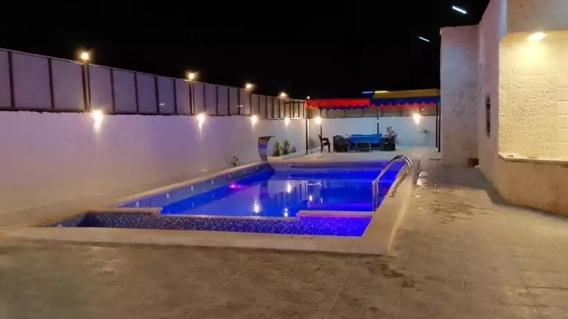 هتل Tala Farm And Chalet