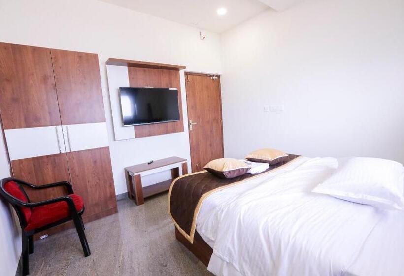 Naga Luxury Suites   Double Bed Room 2 Adult 2 Child   Driver Free Stay