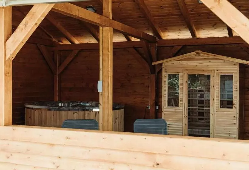 ペンション Bogi Kuckó, Farkasgyepű