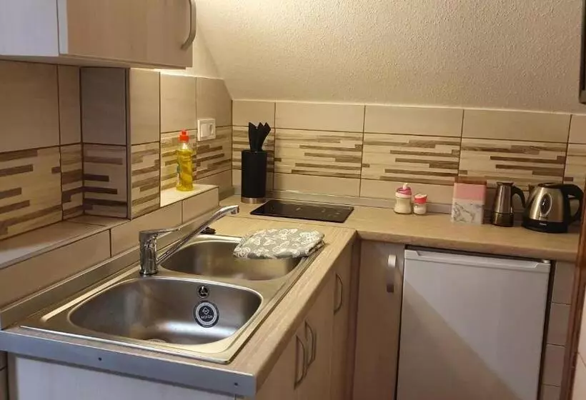 پانسیون ágnes Vendégházak Siófok Apartman 1