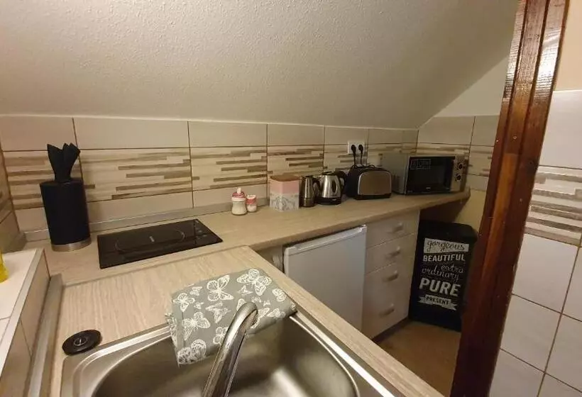 پانسیون ágnes Vendégházak Siófok Apartman 1