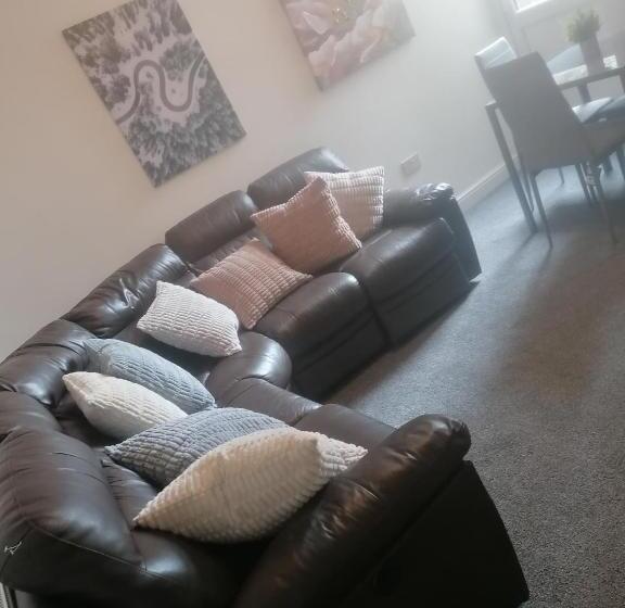 פנסיון Rossy Home Of Relaxations