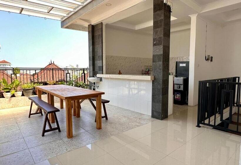 פנסיון Rumah Bali Made