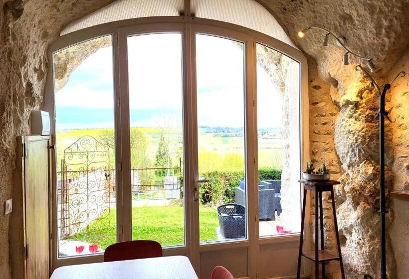 פנסיון Troglogîtes De La Tourette 3