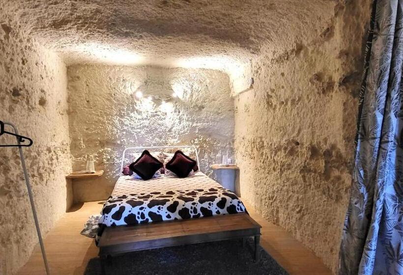 פנסיון Troglogîtes De La Tourette 3