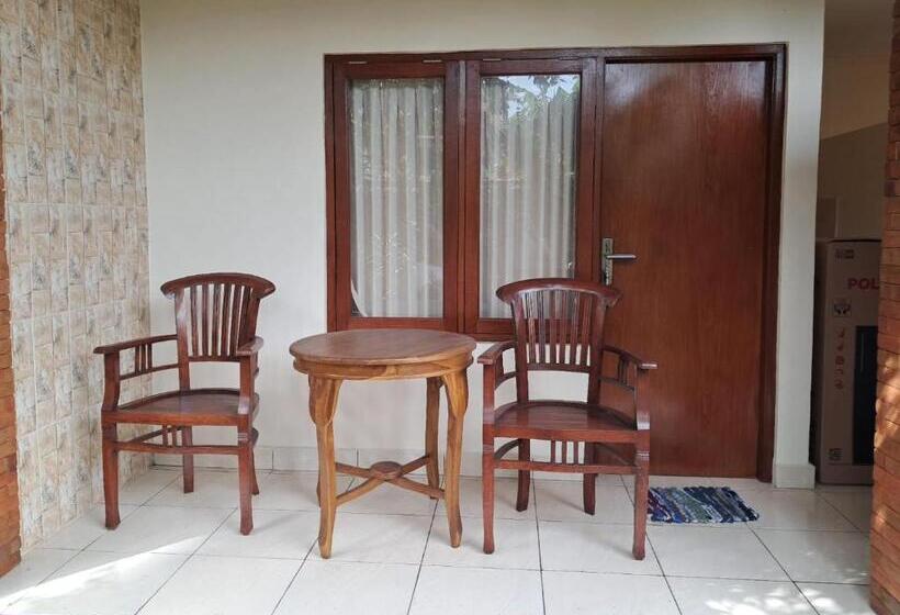 膳宿费 Wisuda Guest House