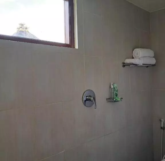 Majatalo Wisuda Guest House