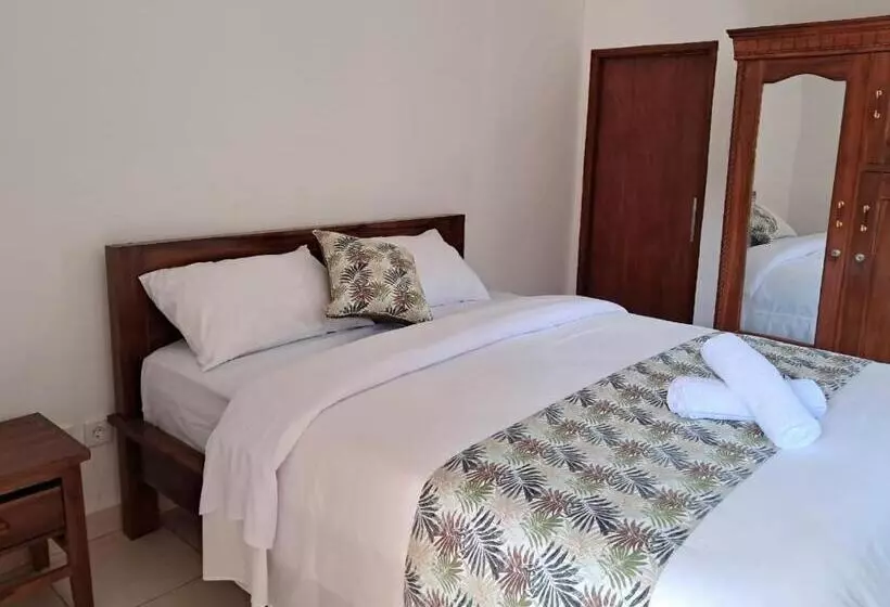 Majatalo Wisuda Guest House