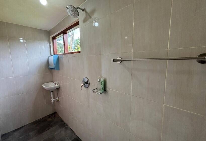 膳宿费 Wisuda Guest House