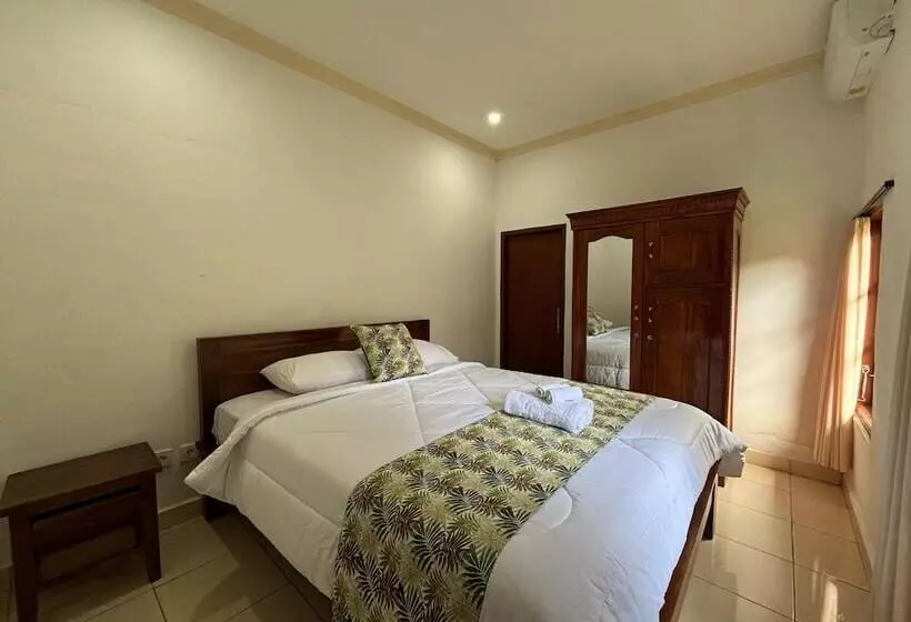 Majatalo Wisuda Guest House