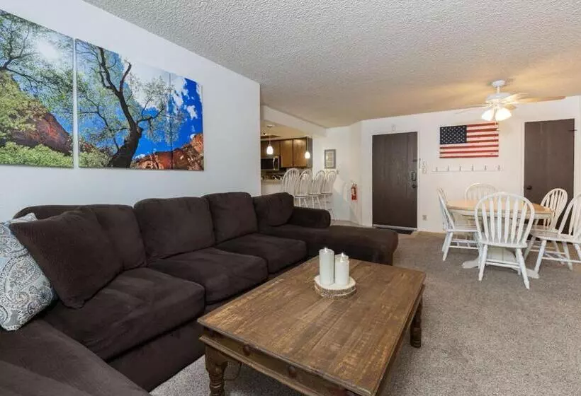 リゾートホテル Brianwood Condominium Unit #58