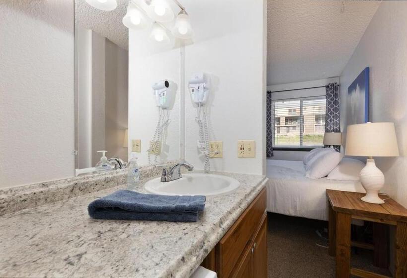 Resort Otel Brianwood Condominium Unit #58