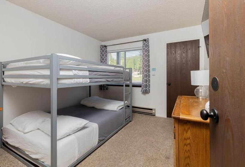 Resort Otel Brianwood Condominium Unit #58