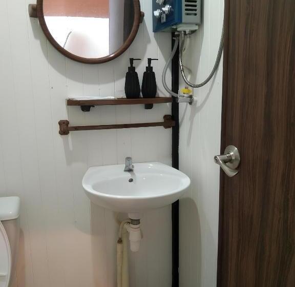 Resort Maemonhill แม่มอญฮิลล์