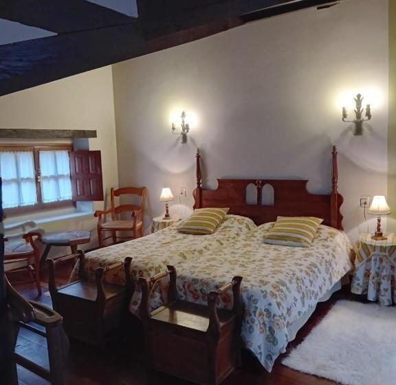 호스텔 La Punvieja