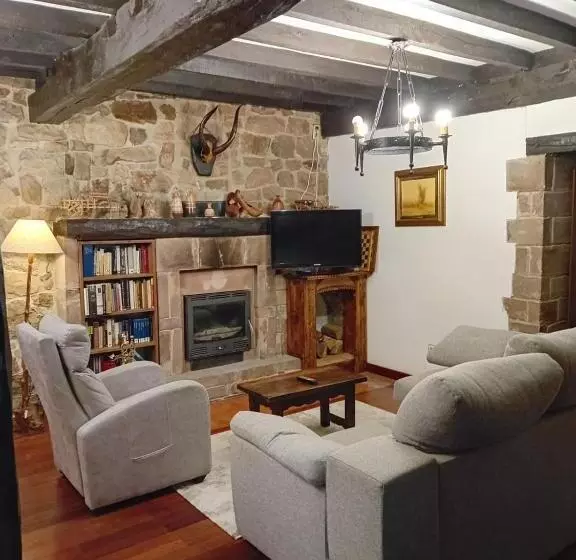 Retkeilymaja La Punvieja