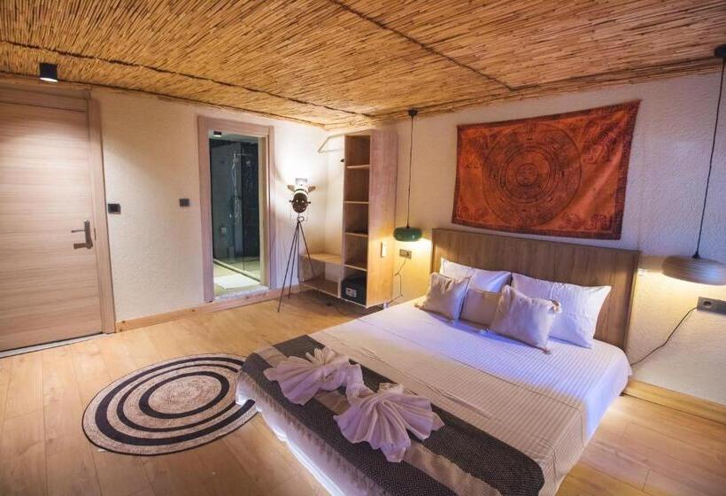 مبيت وإفطار Casa Bo Boğaziçi Butik Otel