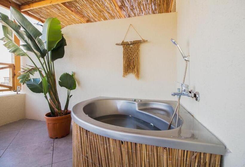 مبيت وإفطار Casa Bo Boğaziçi Butik Otel