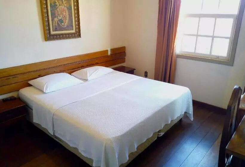 Aamiaismajoitus (B&B) Quartos Econômicos