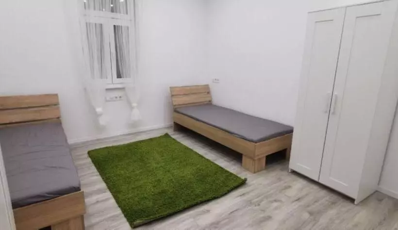 هاستل Golya Beds