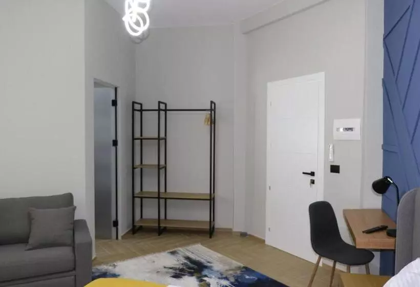 هتل City Center Rooms Durres