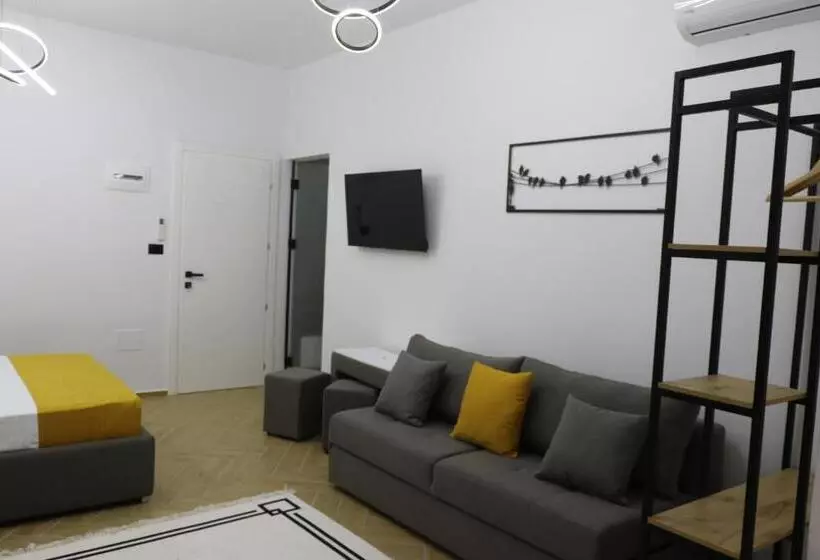 هتل City Center Rooms Durres