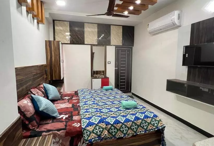 Hotelli Coco Holidays