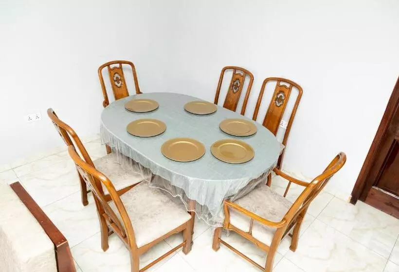 Hotelli Ohemaa Akyaa Exclusive Homes