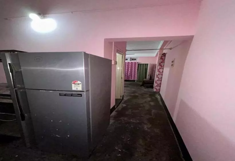 International Backpackers Hostel Guwahati