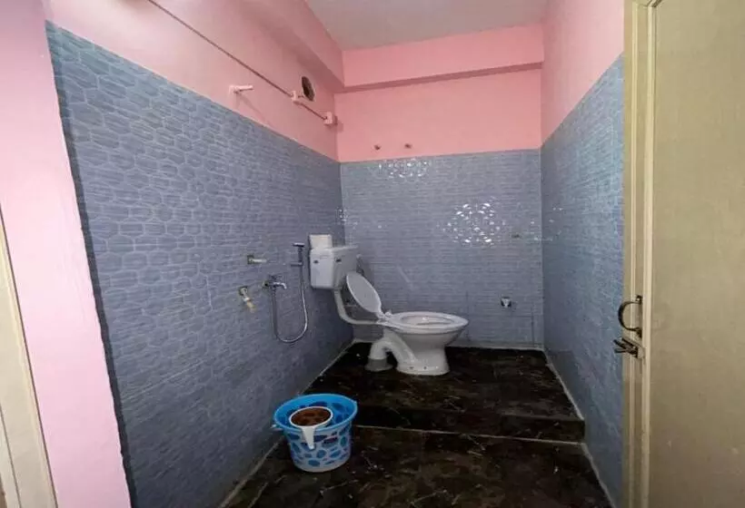 International Backpackers Hostel Guwahati