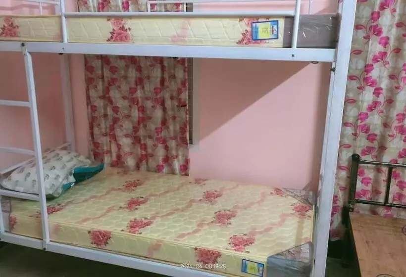 International Backpackers Hostel Guwahati