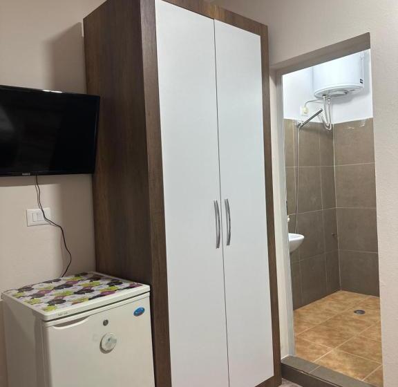 پانسیون Del Mar Vlore