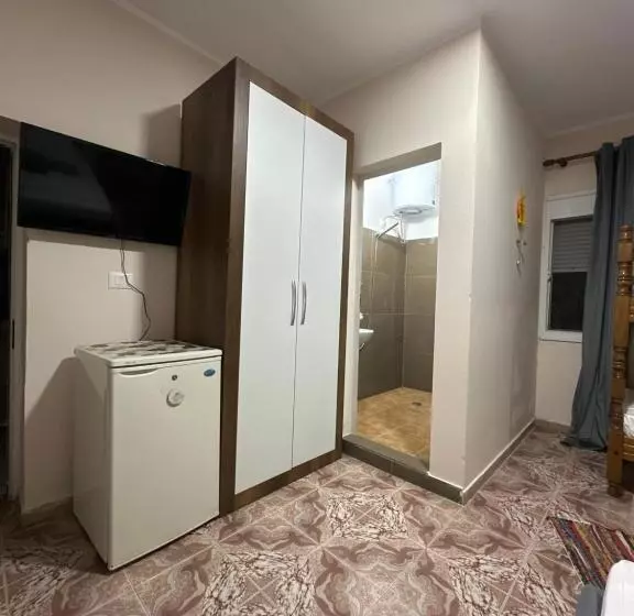 پانسیون Del Mar Vlore