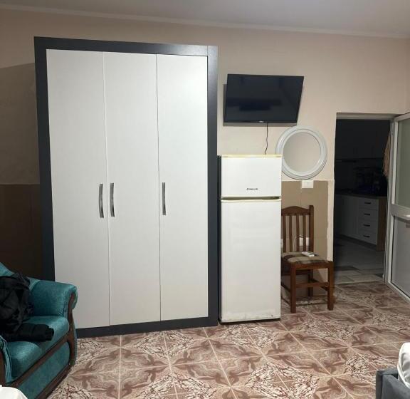 پانسیون Del Mar Vlore