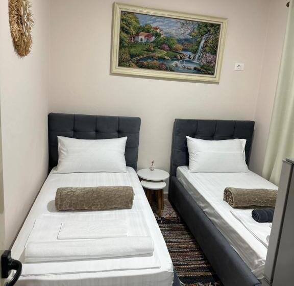 پانسیون Del Mar Vlore