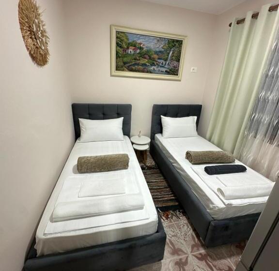 پانسیون Del Mar Vlore