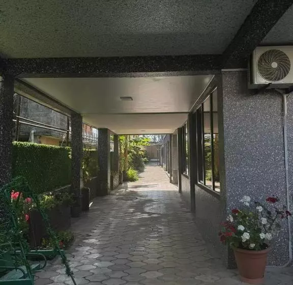 پانسیون Family Hotel 464