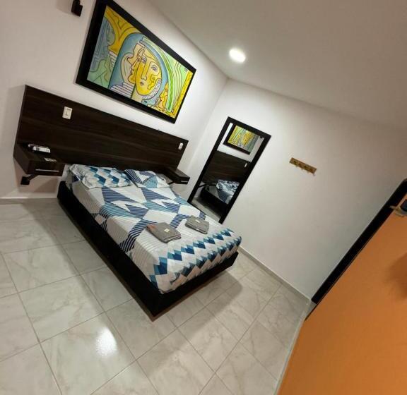 Pension H Mónaco Suite