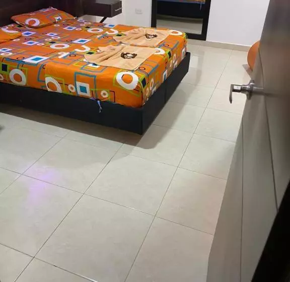 پانسیون H Mónaco Suite