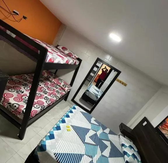 پانسیون H Mónaco Suite