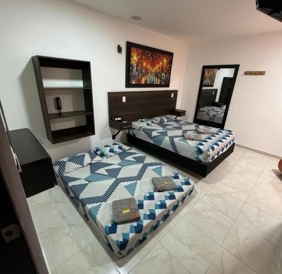 Pension H Mónaco Suite