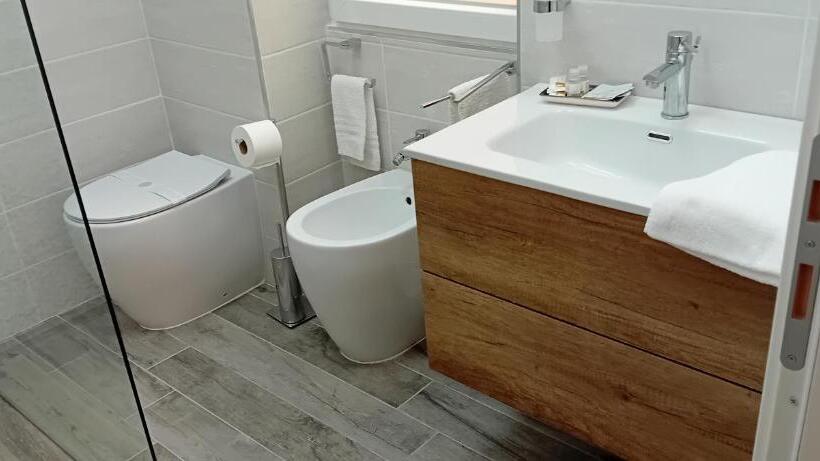 پانسیون Rondinini Flam Affittacamere