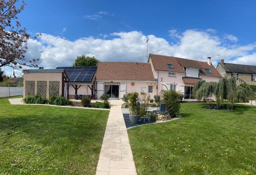 Пансион Une Parenthèse Fleurie