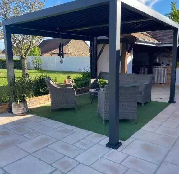 ペンション Une Parenthèse Fleurie