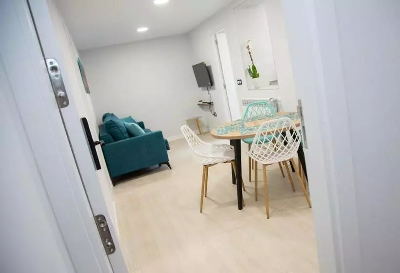 Pregonero Urban Suites   Azul