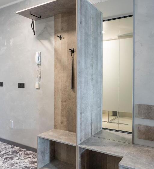 Rcr Einstein Studios 2