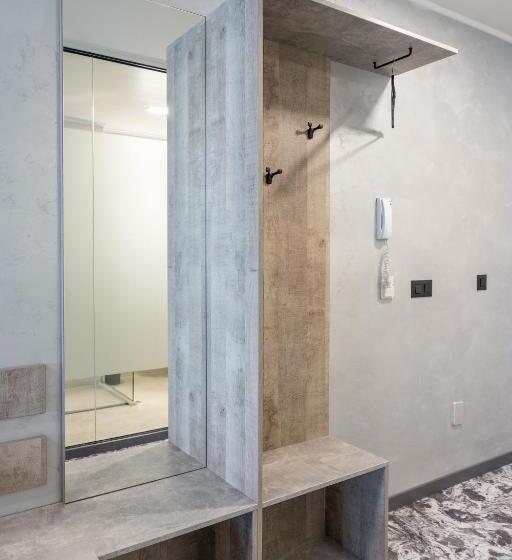 Rcr Einstein Studios 2