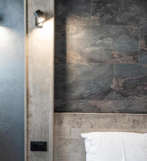 Rcr Einstein Studios 2